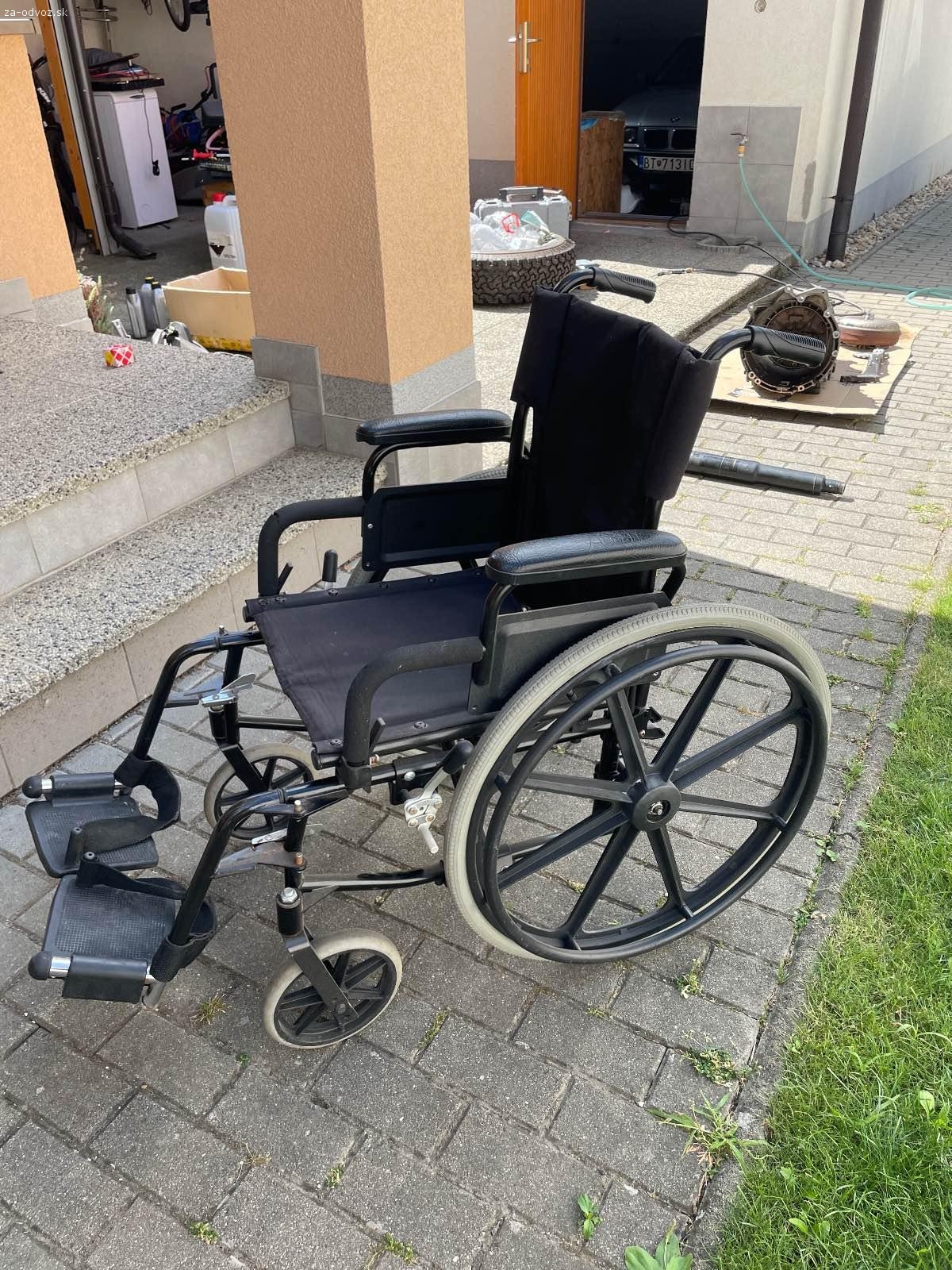 Darujem invalidny vozik