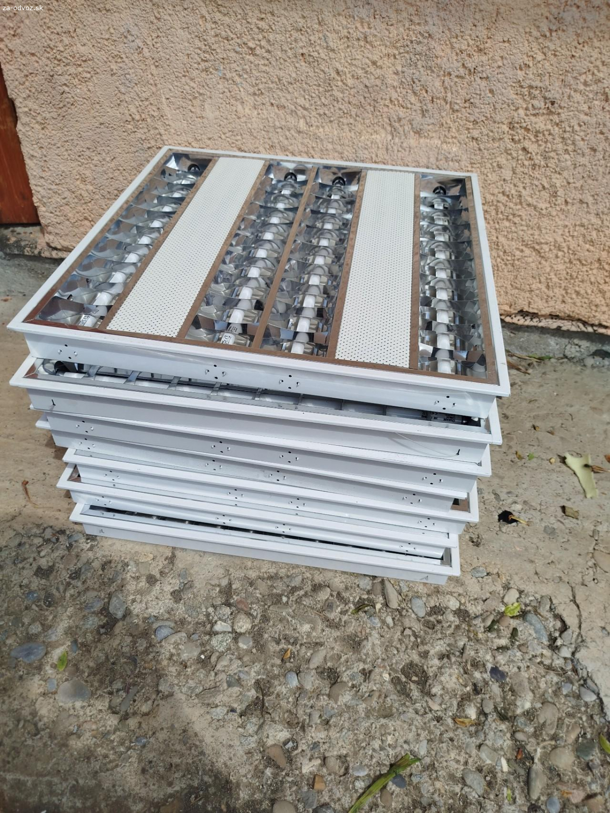 kazetove stropne svietidla