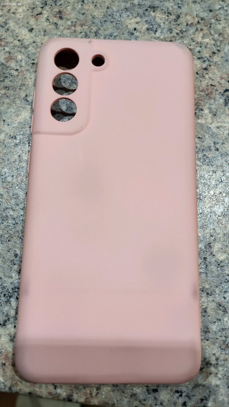 kryty na samsung s21 fe. darujem 3 kryty na samsung s21 fe. neposielam postou. cokolada potesi, není podmínkou.
