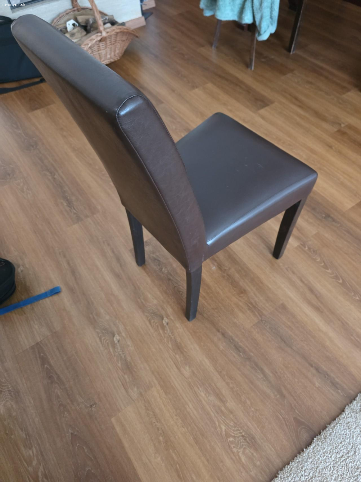 kuchynské stoličky