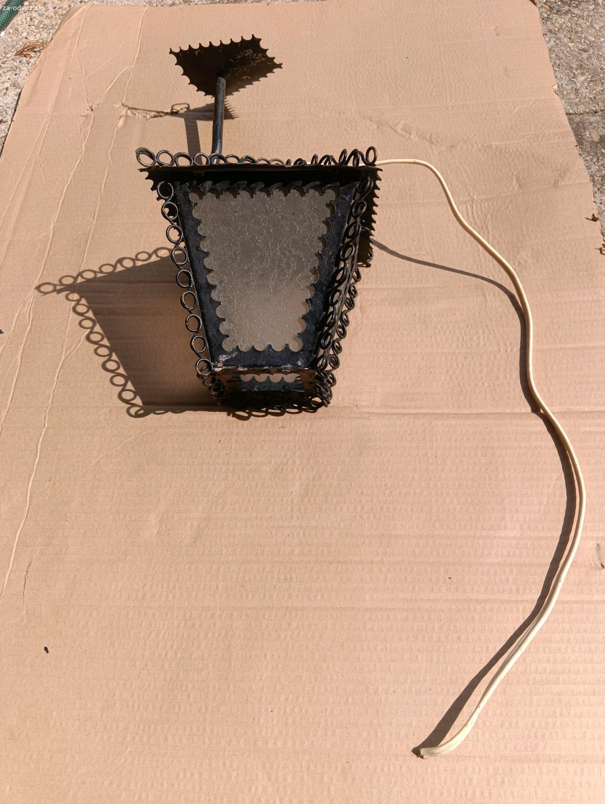 Lampasikove svietidlo