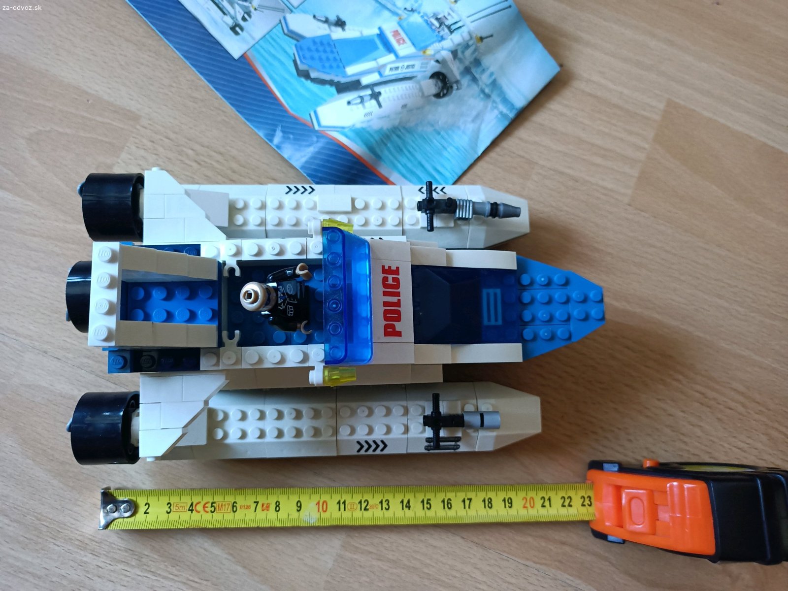 lego polícia. zadarmo falošné lego
