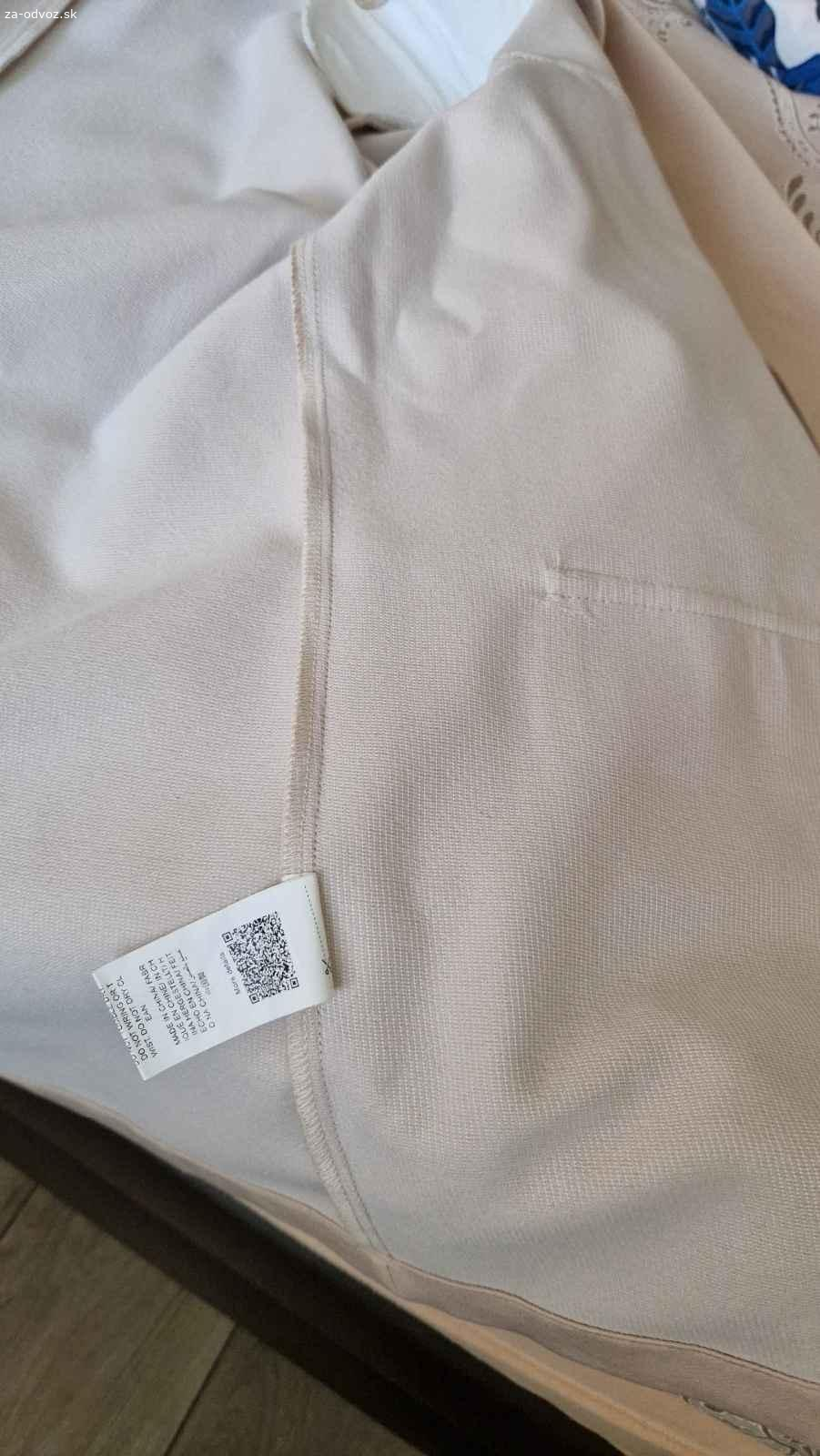 ležérny kostým zo Shein velkost 36