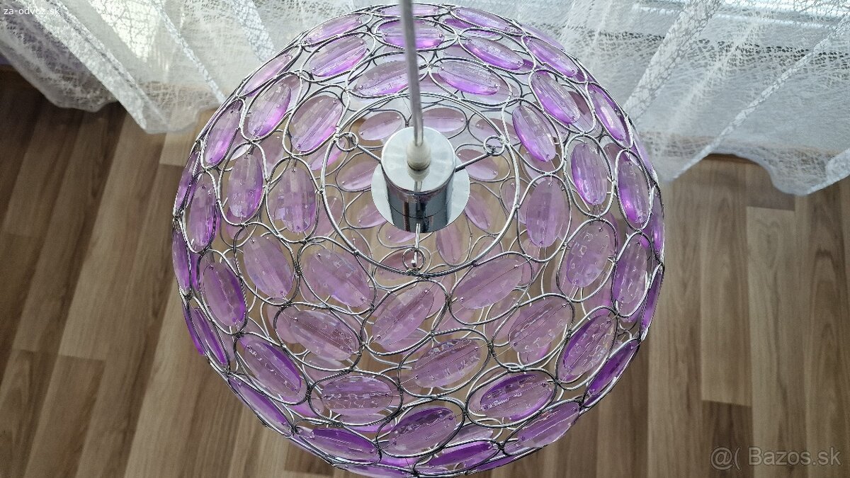 Luster. Darujem luster.