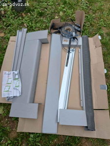 Plechy na strešne okno Fakro