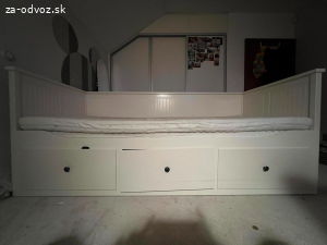 Posteľ rozkladacia s úložným priestorom