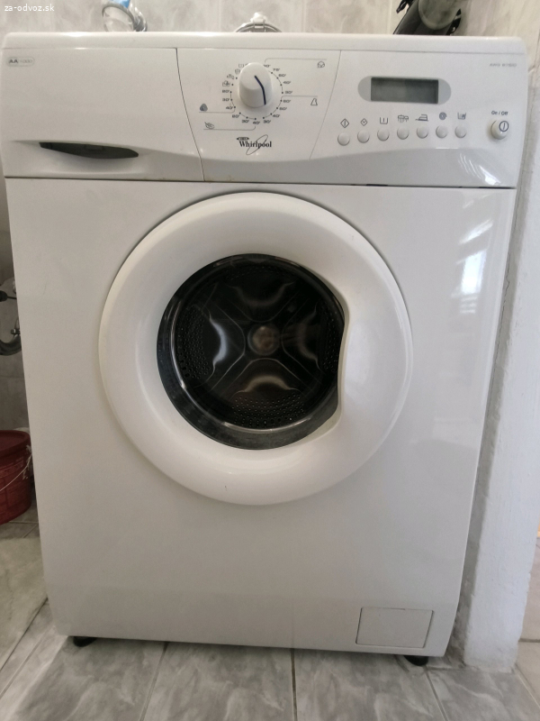 práčka značky Whirlpool