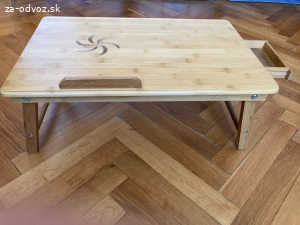 Prenosný stolík pod laptop
