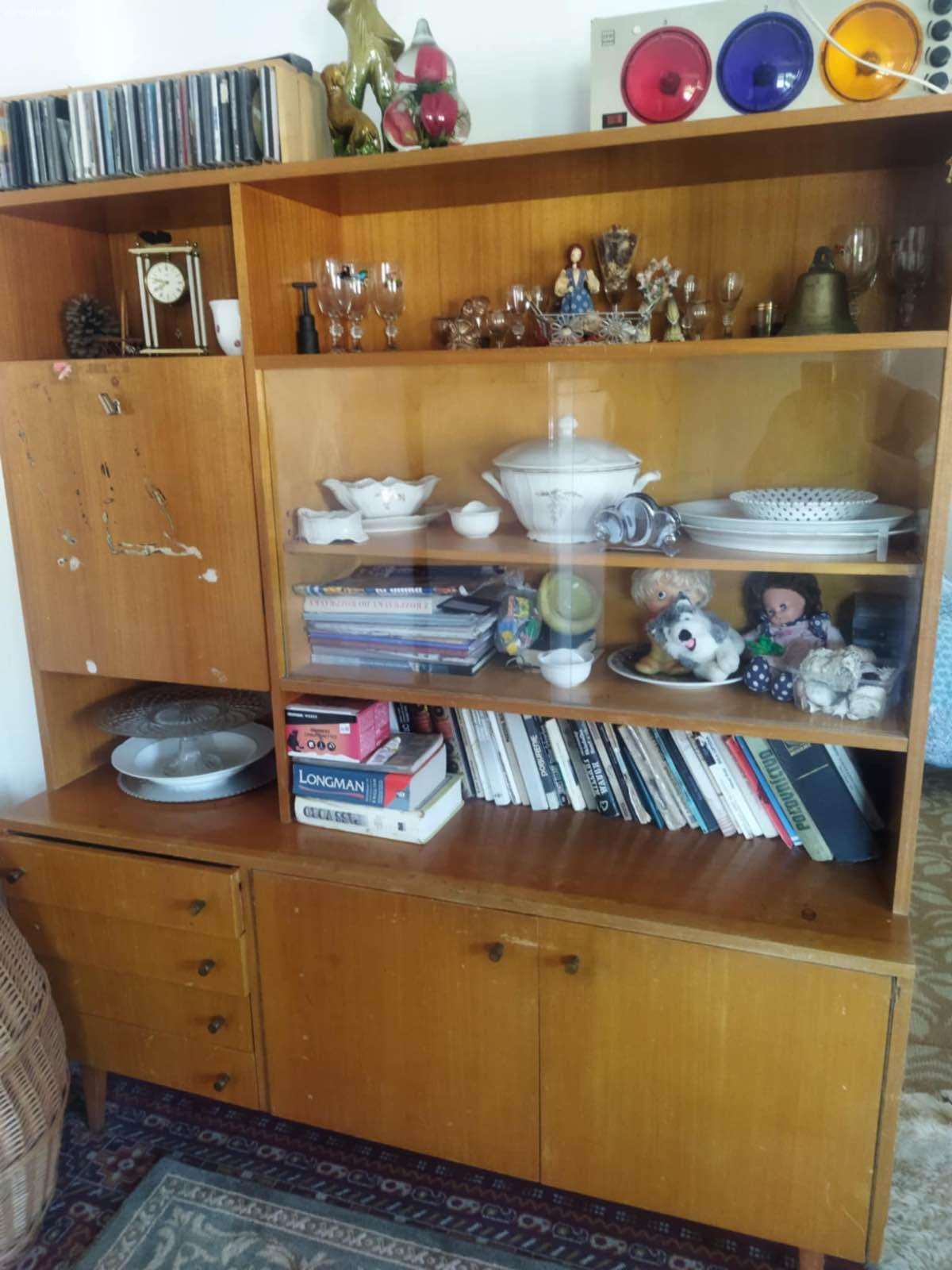 Príborník / obývacia stena