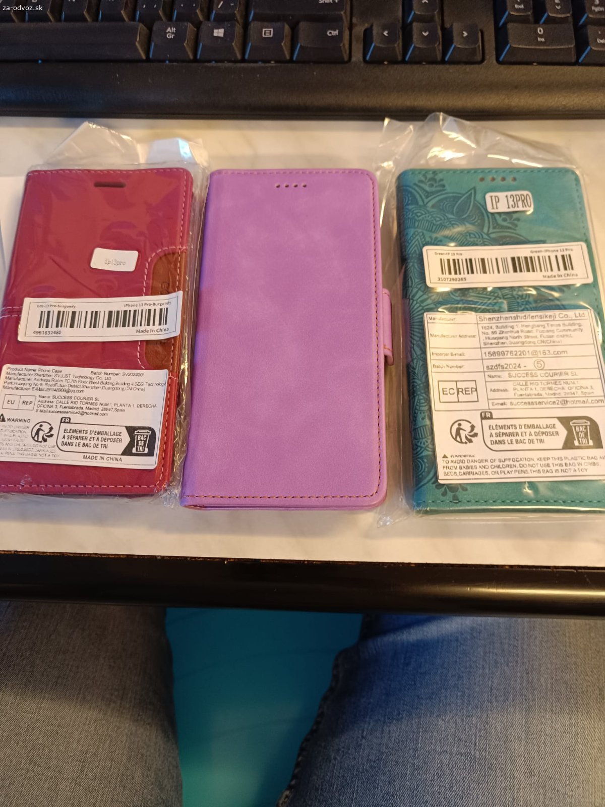 Puzdra na iphone 13 pro. Vymením za čokoládu 3 knižkové púzdra na iphone 13 pro. Dve sú ešte zabalené a tretie je prakticky nepoužívané.