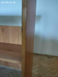 Rohovy stolik na pocitac / pisaci stolik