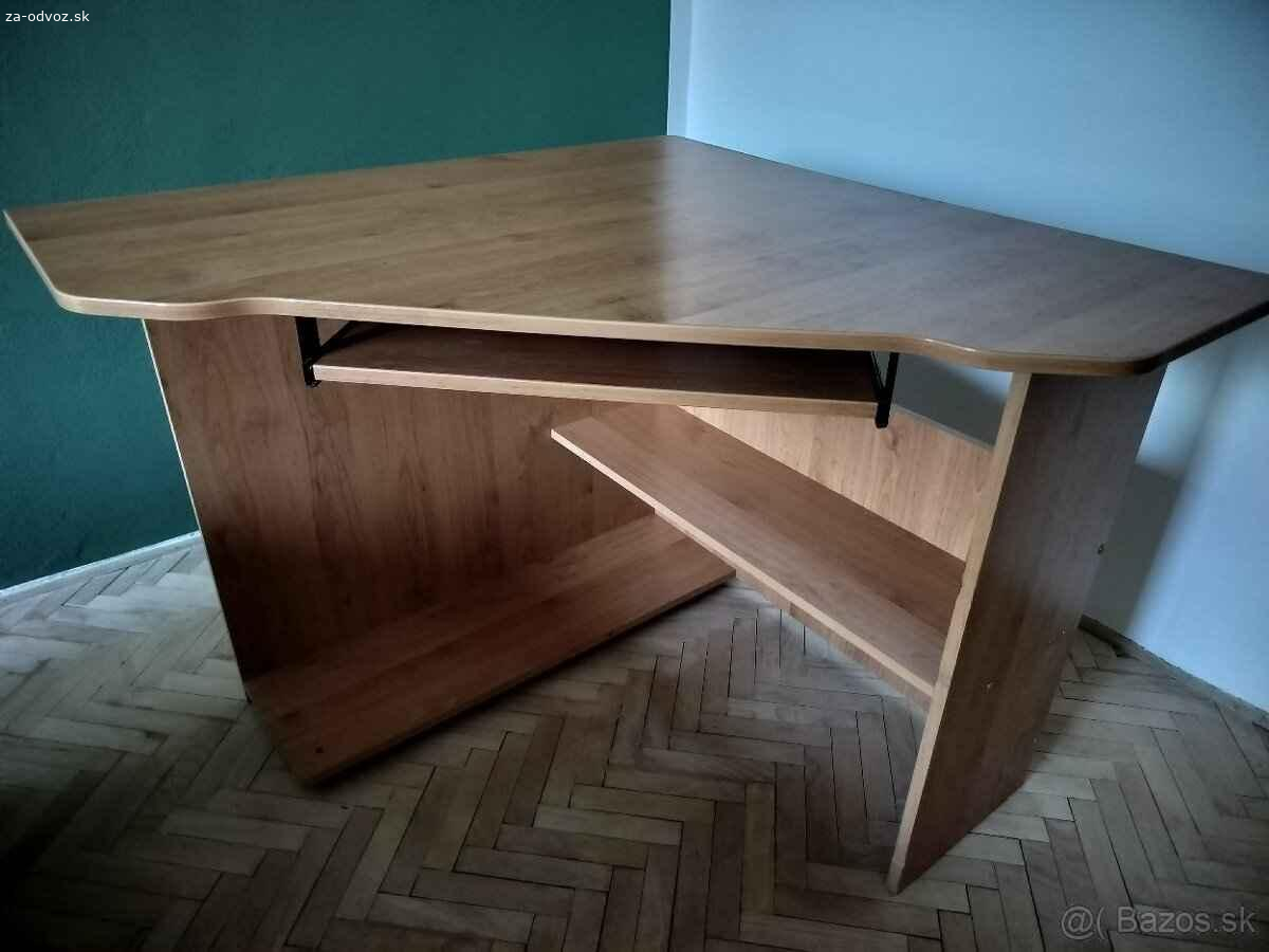 Rohovy stolik na pocitac / pisaci stolik