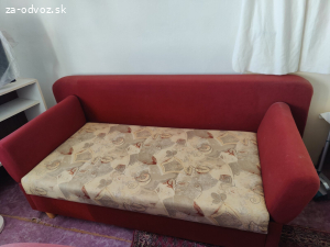 Rozkladací gauč s úložným priestorom