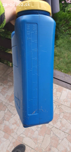 Rucny postrekovac
