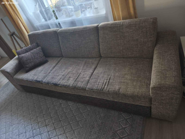 Sedacka trojmiestna rozkladacia