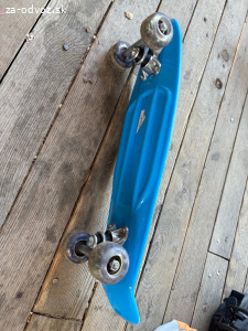 skateboard