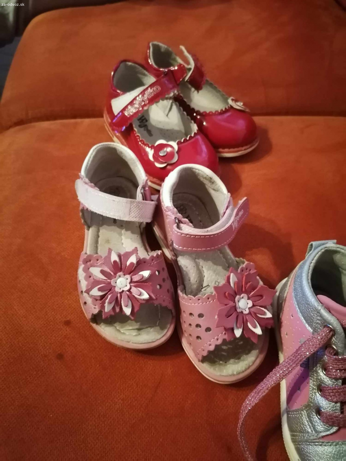 škôlka taška a topánočky