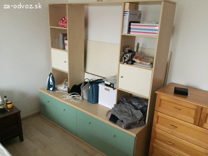 Skriňu, policu, knižnicu - Nájdi využitie sám :)