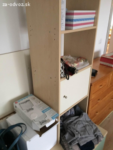 Skriňu, policu, knižnicu - Nájdi využitie sám :)