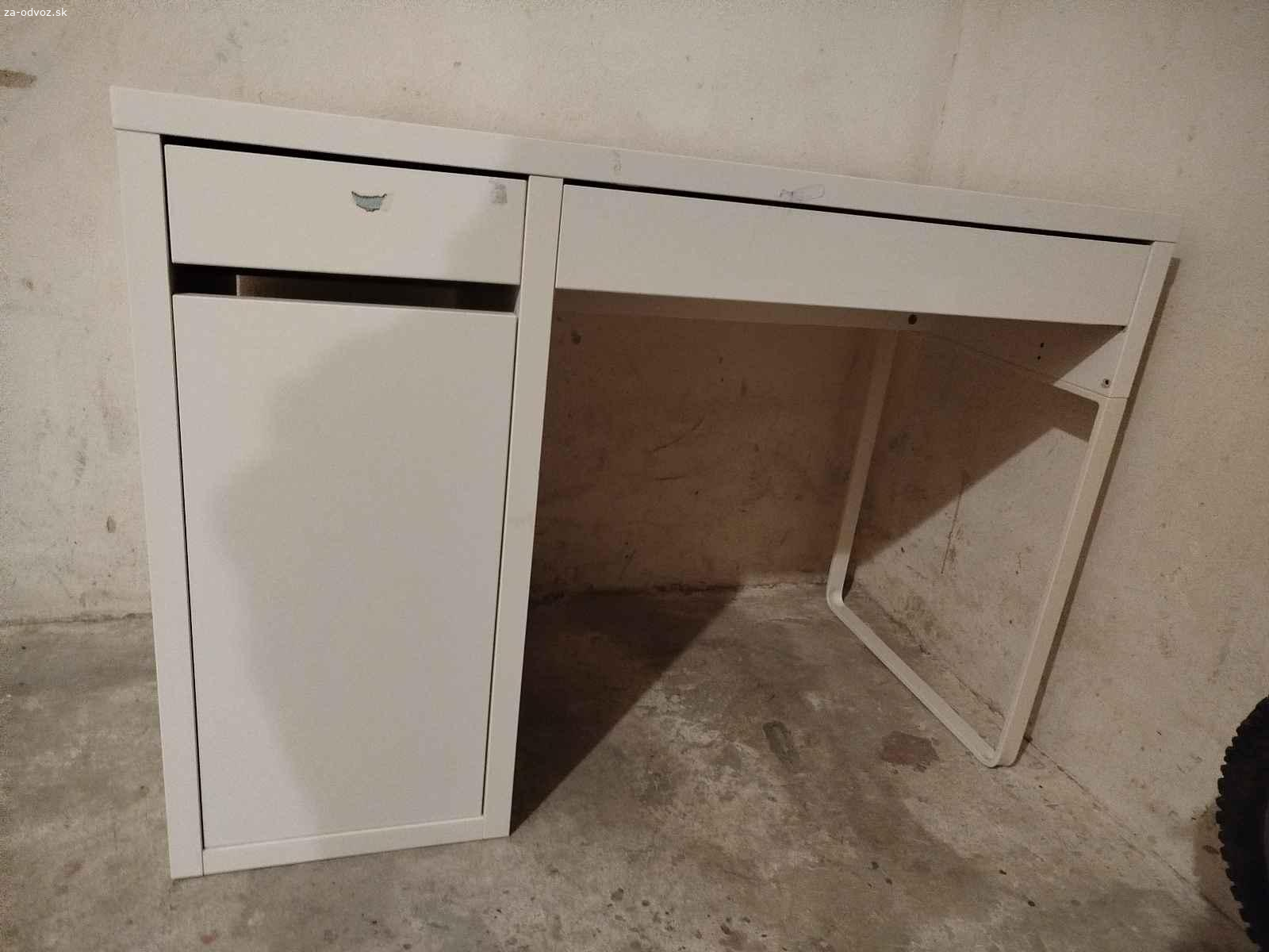 Starší písací stôl detský