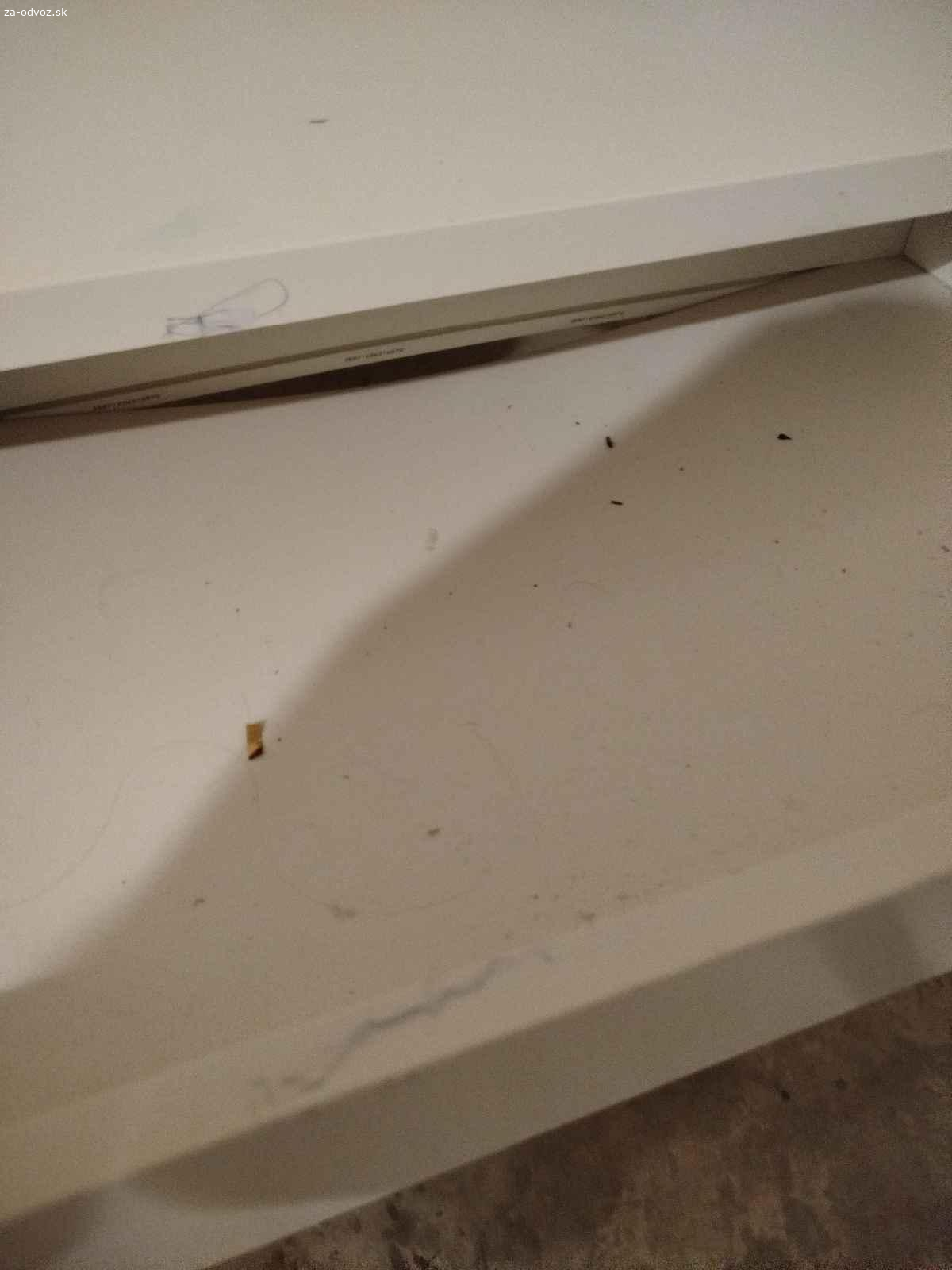 Starší písací stôl detský