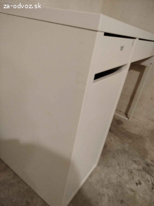 Starší písací stôl detský