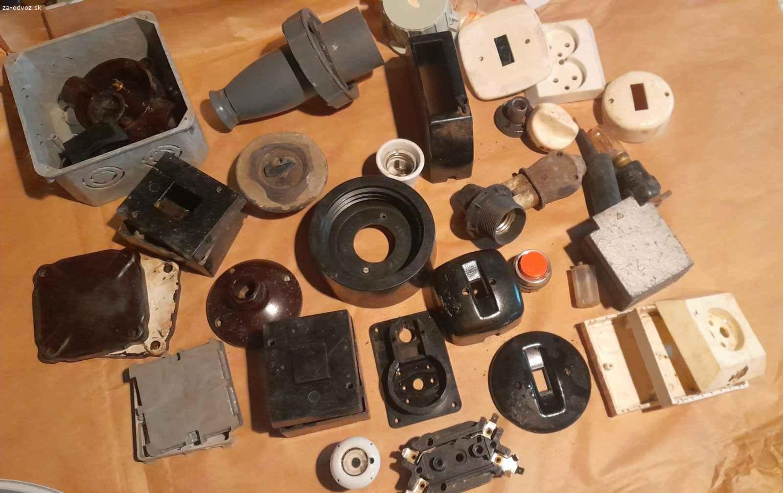 Starý elektroinštalačný materiál