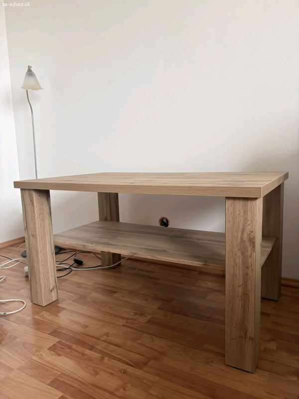 stolík