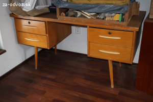 stoliky podla fotiek