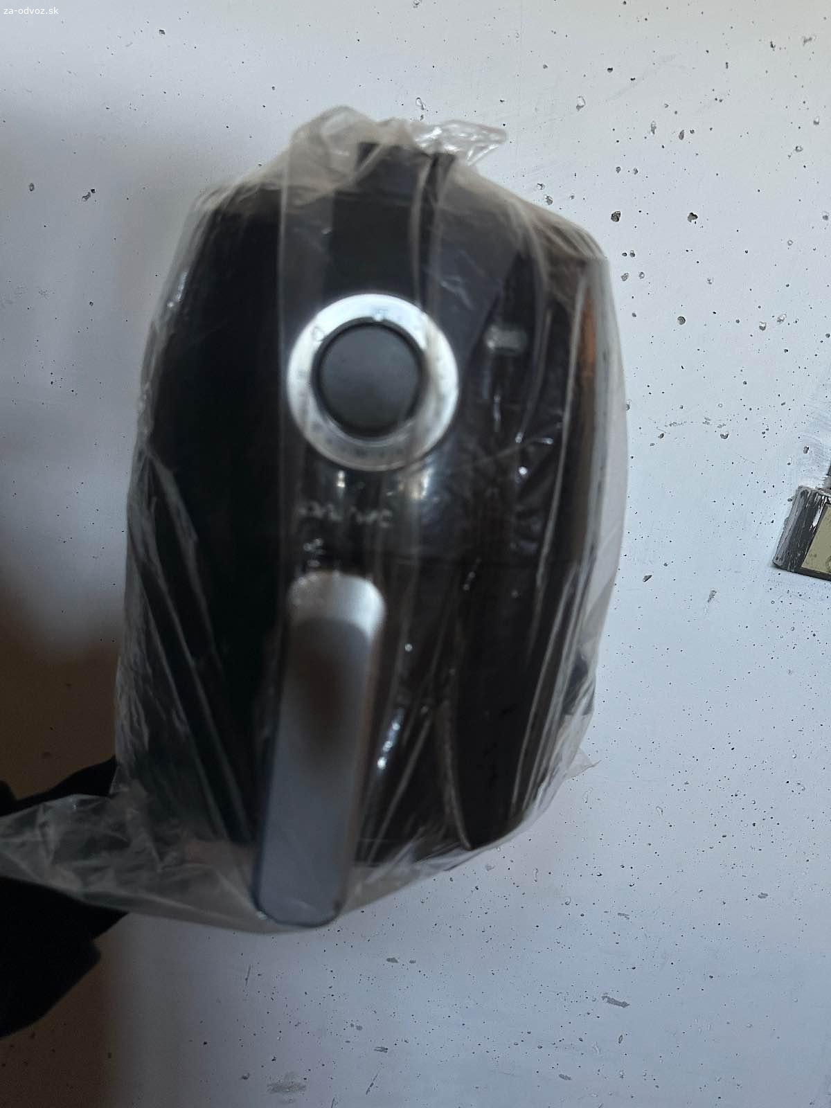 Teplovzdušná fritéza