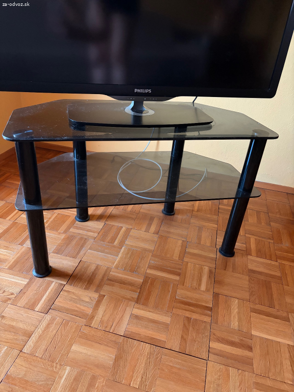 TV stolík