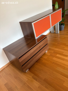 TV stolík