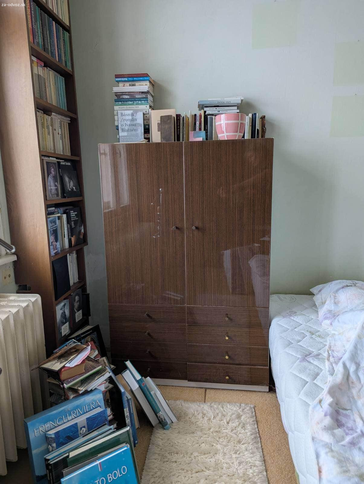 Za odvoz skrinky viz. foto