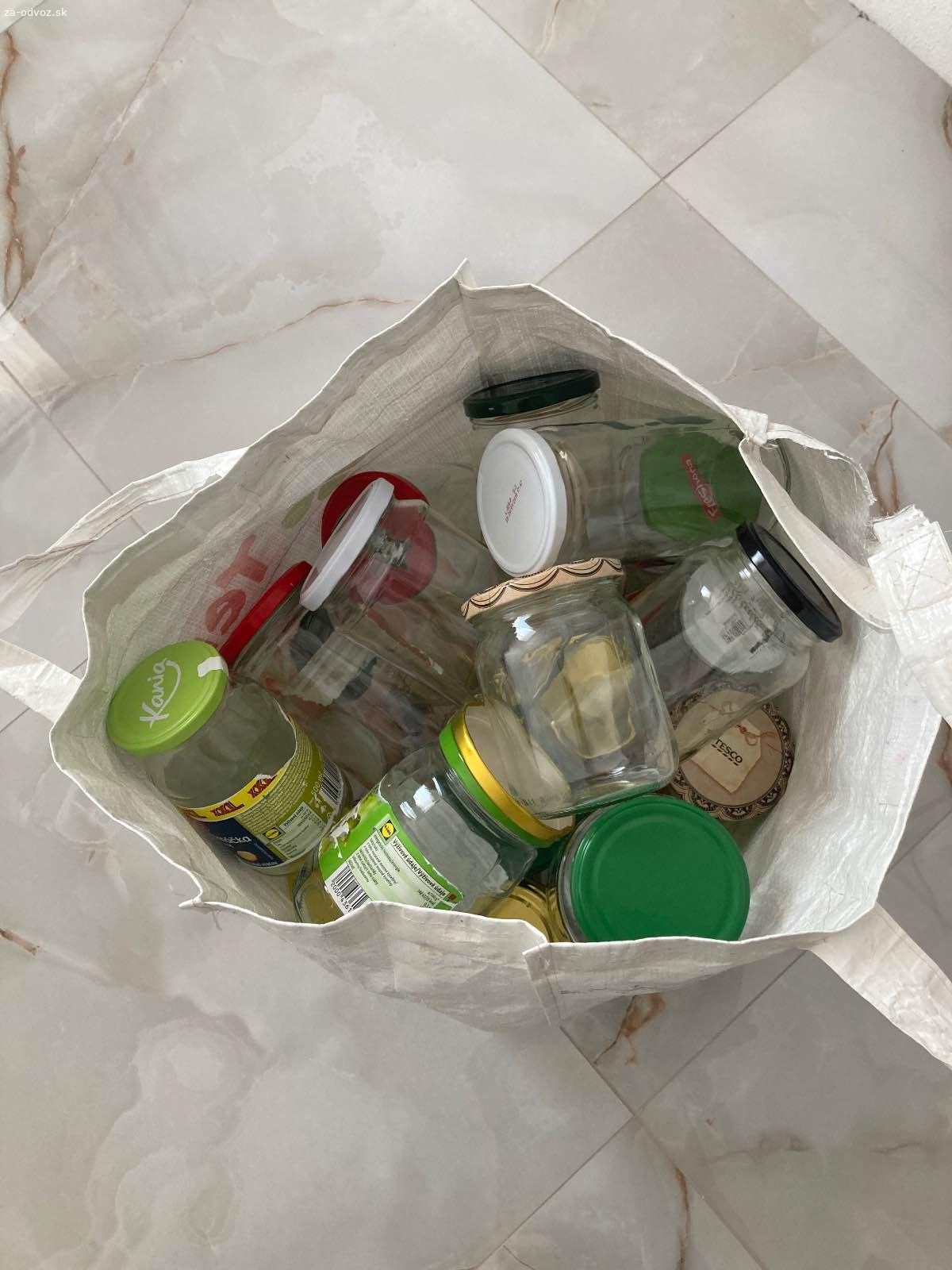 Zaváraninové poháre